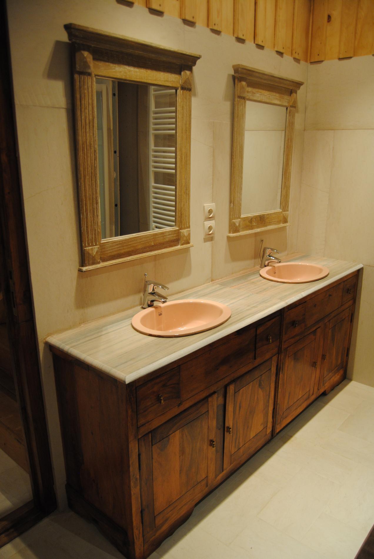 Le g&icirc;te de groupe