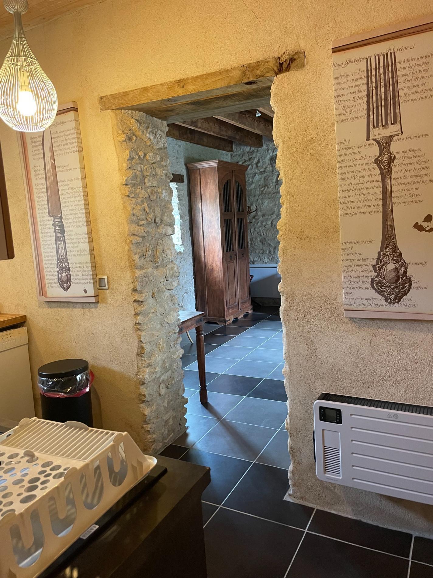 G&icirc;te 1