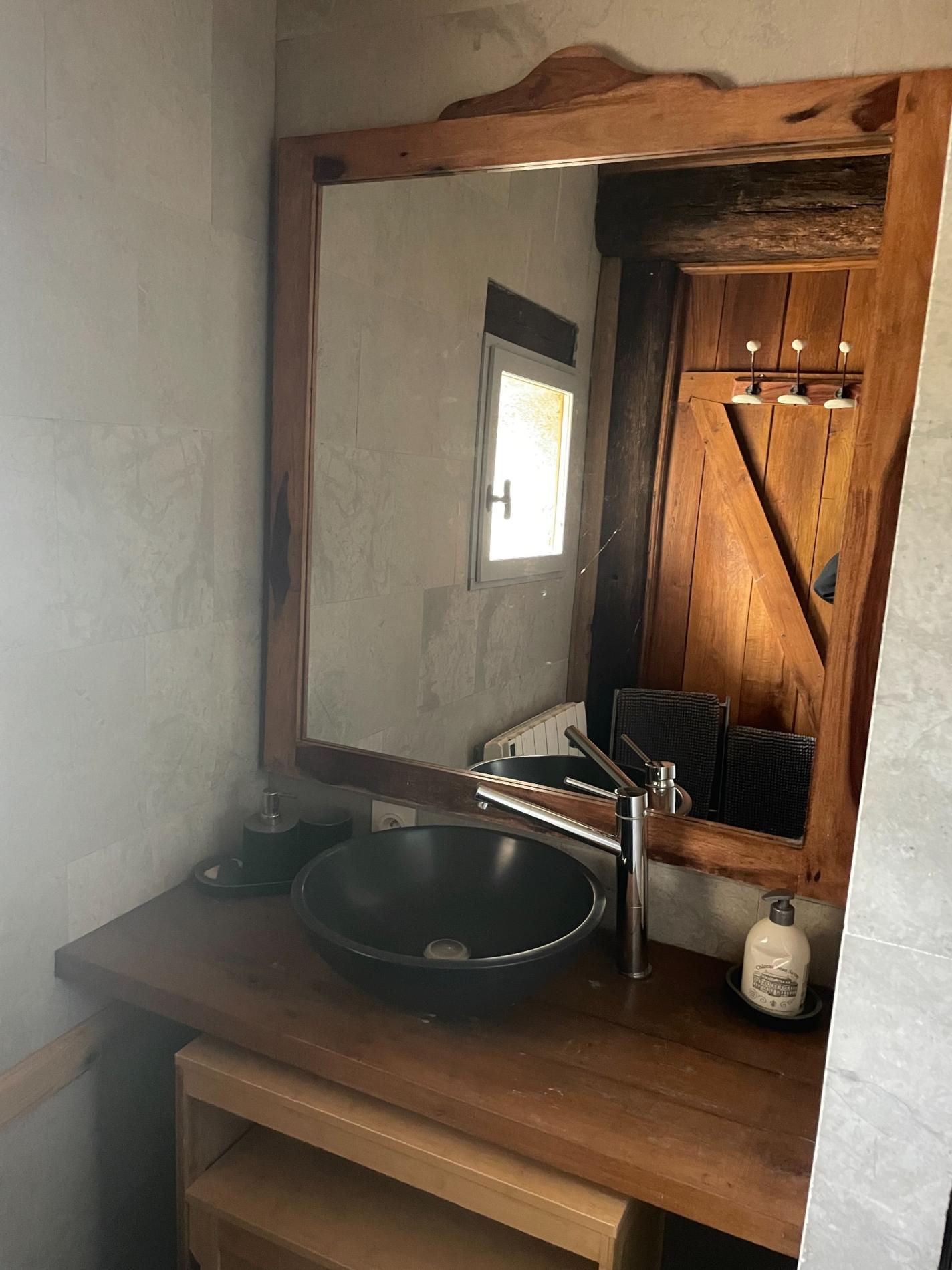G&icirc;te 1