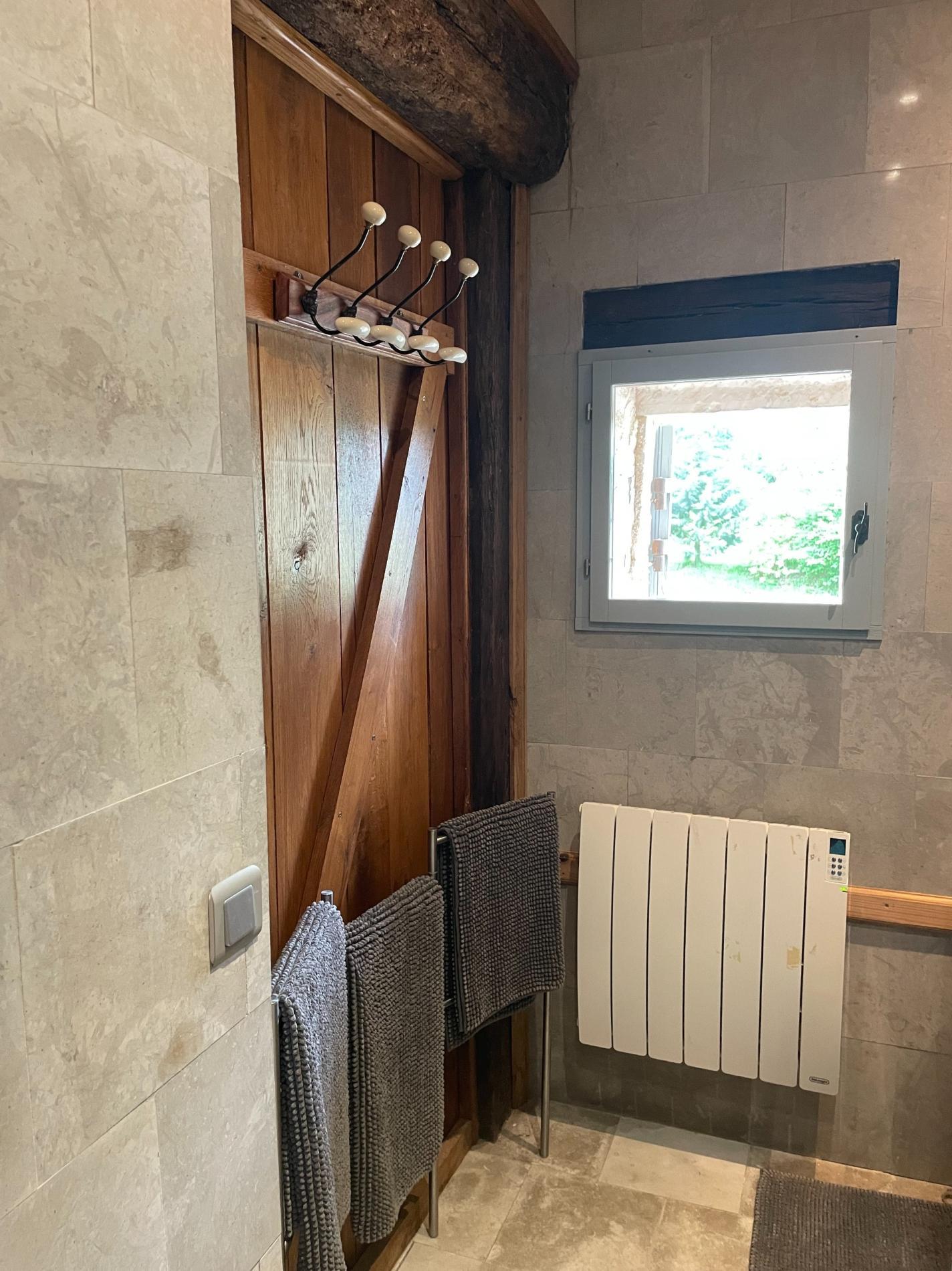 G&icirc;te 1