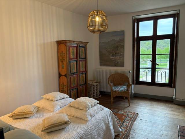 G&icirc;te 2