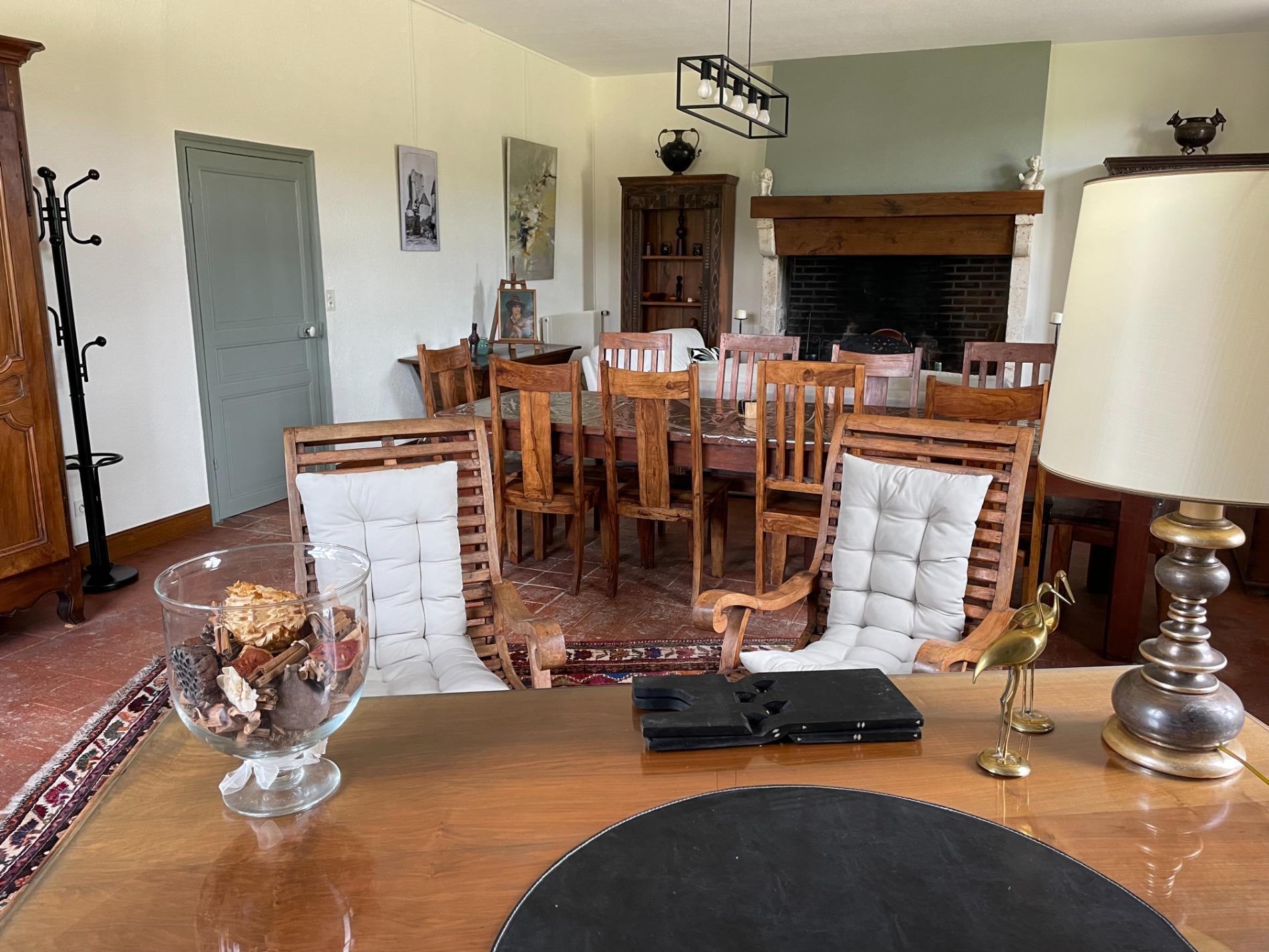 G&icirc;te 2