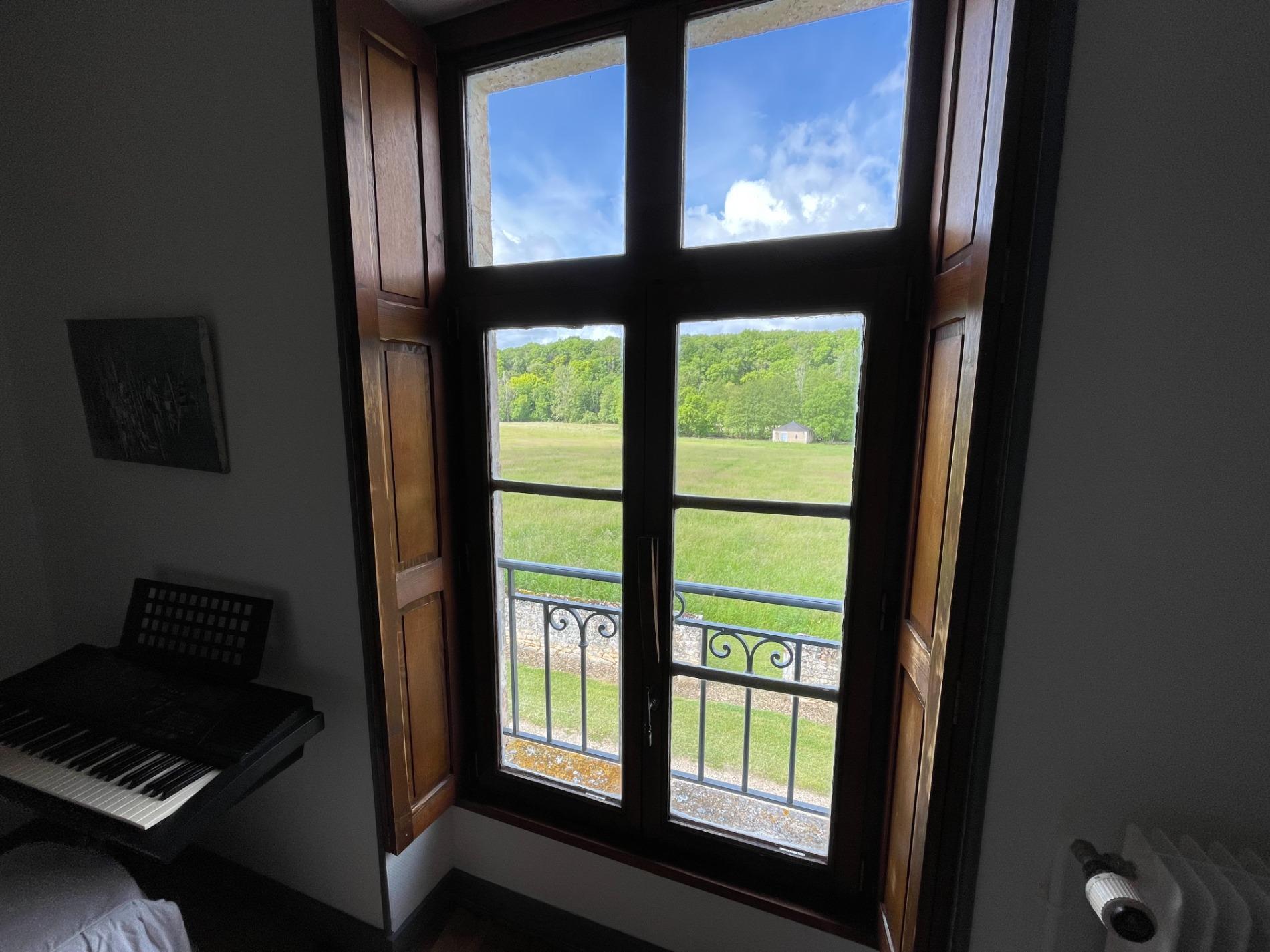 G&icirc;te 2